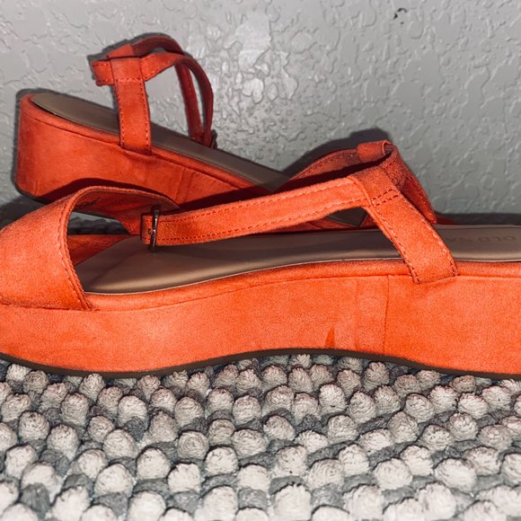 Old Navy Pink Wedge Sandals U.S. Size 8 - Picture 3 of 4